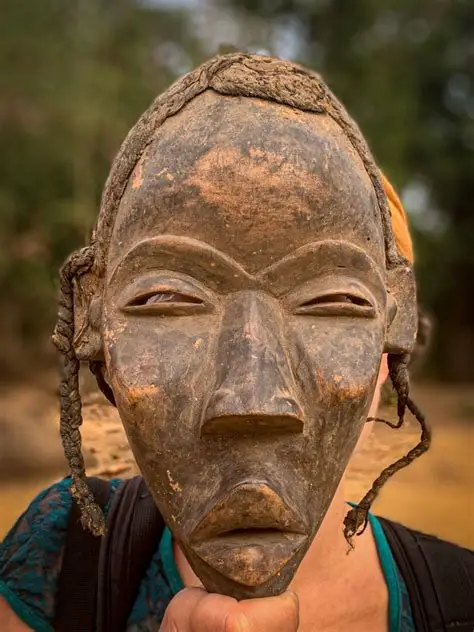 Danses des Masques Yacouba